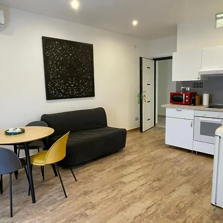 Aparthotel Le Sirene Casa 4*